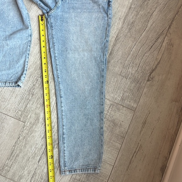 Zara Women Jeans Size: 8 Color: White Wash - Picture 10 of 13